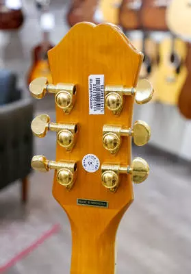 Epiphone - J-200 EC Studio Acoustic/Electric - Vintage Natural 2